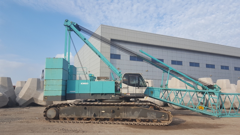 앵글 크레인 250톤 운송 사진(4장)