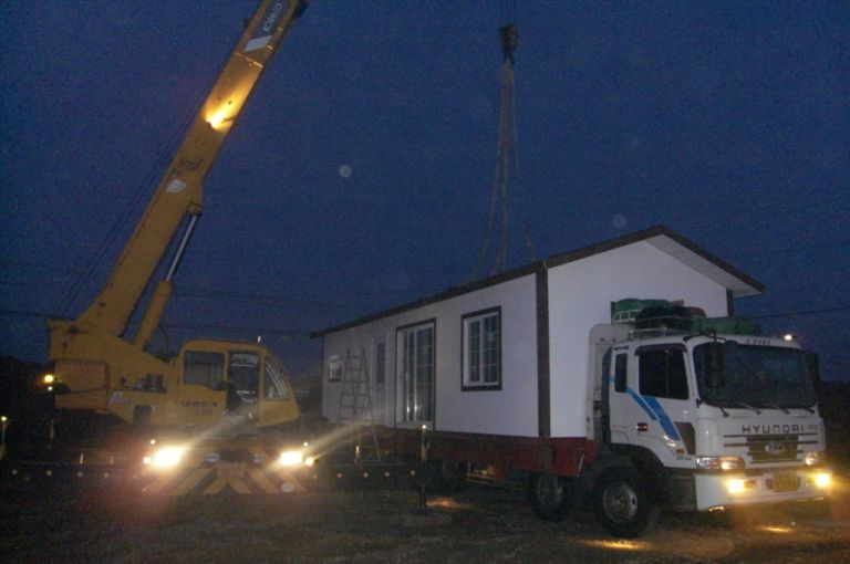 방갈로주택수송